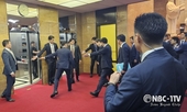 국회에 도착한 이재명 대통령 경호 하는 경호처 경호관들